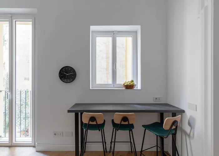 Iflat Elegance And Comfort In Monti